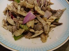 -巴依兄弟西域美食(机场店)