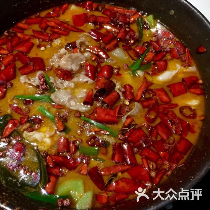 泡椒田鸡煮肥牛