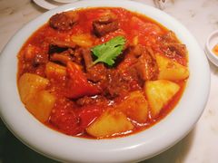 番茄炖牛肉-初蓉丨遇见新川菜(亲贤街荣耀店)