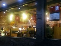 门面-聚点串吧·北京烧烤(赵登禹路店)