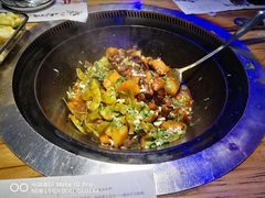 -山河屯铁锅炖(哈西站店)