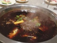 -忘情水鱼头·鲜鱼火锅(滨江中路店)