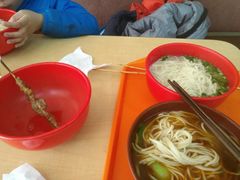 -亮亮拉面(师范路店)