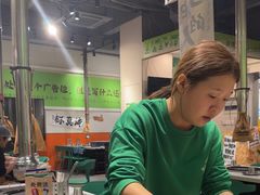 -山野的朋友露营炭火烤肉