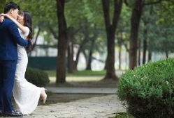 点击看大图 -太郎花子婚纱摄影艺术中心