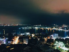 -加拉达石塔
