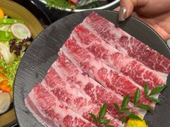 -山川小町·极番烧肉(新地假日广场店)