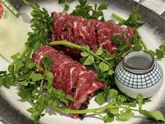 -左庭右院鲜牛肉火锅(金山万达店)