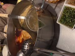 -牛德亨臻牛潮汕火锅(万邦时代店)