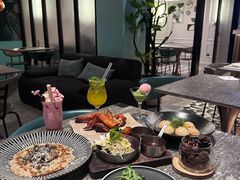 -SHADOWS•Bistro&Eatery(安福路店)