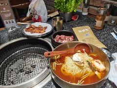 -红泥小火炉·东北泥炉烤肉(天一旗舰店)