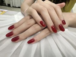 -iU美甲美睫