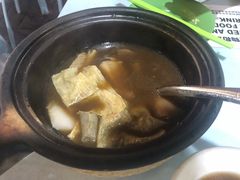 -明记烧鱼美味店
