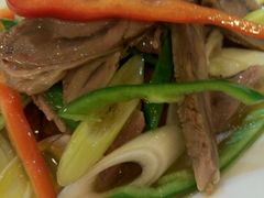 -马尔龙新疆饭店·清真(瑞景店)