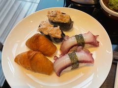 -唐拉雅秀酒店-西锦汇空中BBQ·思创餐厅