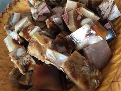 猪头肉冻-崮乡圣水坊赵家炒鸡(花都店)