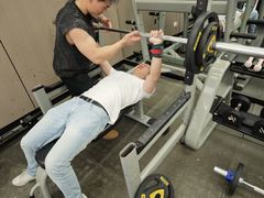 -琪航健身工作室(杨高南路地铁站店)