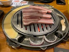 -唯成•韩国炭火烤肉 유성고기