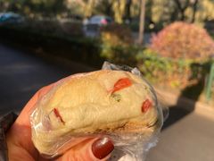 猪肉脯罗勒米面包-富贵面包公司(运河店)