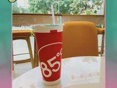 霸王杯一颗柠檬茶-85度C(青岛燕儿岛店)