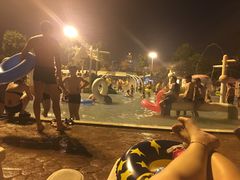 -欢乐水魔方水世界