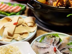 -沪小胖小龙虾(淮海中路旗舰店)