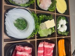 -海底捞火锅(中南盐城大有境夜宵主题店)