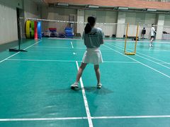 -莘城学校羽毛球馆