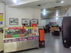 -牛一嘴·兰州牛肉面·大盘鸡(财富中心店)