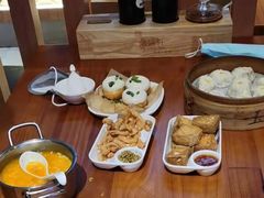 -鼎盛轩上海灌汤包·生煎(万达广场店)