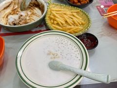 -黄师奶甜品店
