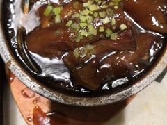 肉汁萝卜煨牛筋-那家小馆•北京菜•烤鸭(中关村店)