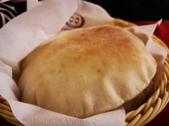 胡姆斯酱拼磨合-一千一夜阿拉伯餐厅1001 Nights-Arabic Restaurant(静安店)