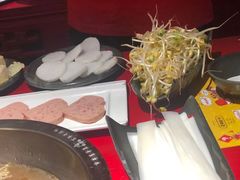 -谭鸭血老火锅(万象九宜城店)