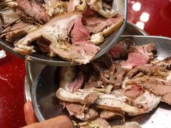 -老石黑山羊毛驴肉火锅(金凯广场店)