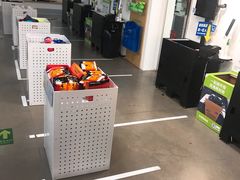 -迪卡侬(西三旗店)