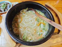 -勺子米线·云南传统小吃市集(四方街店)