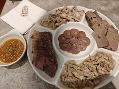 -高玛纳驴肉火烧(河间店)