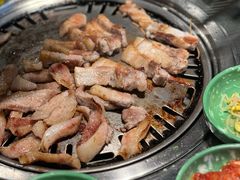 -欧巴炭烤肉오빠숯불구이(南京东路店)