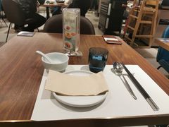 -港丽餐厅(杭大店)