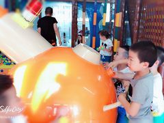 -蒙特利亲子乐园