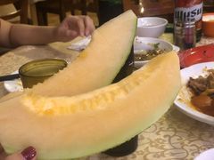 -维吾尔餐厅(宜山路店)