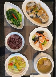 -臻康乃馨月子中心(集美店)