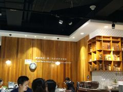 -胡须佬鸡煲四季火锅店(石厦西村直营店)