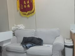 -上海仁爱医院口腔科 · 种植