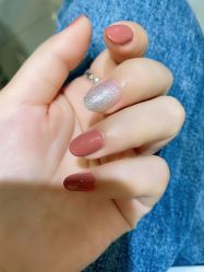 -吉吉靓甲美睫
