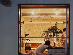 -Line 咖啡(石厦花园店)