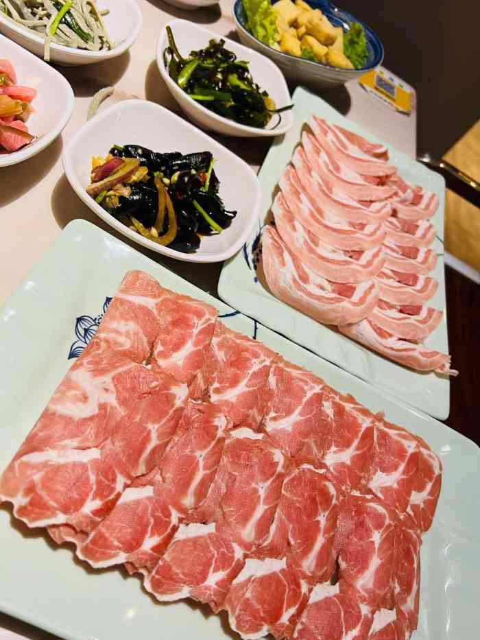 京嘴儿老北京涮肉(甘家口大厦店)-"公司楼下的煎饼,经常买的,都没有