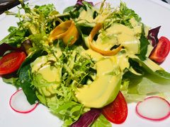 牛油果藜麦脆爽沙拉-悦融琥珀·京鲁菜·海味珍品(西单店)