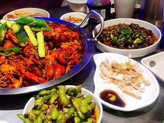 -龙巢盱眙龙虾·鸡煲·烧烤宵夜(坪洲店)